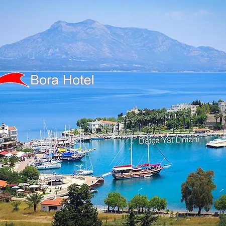 Hotel Bora 3*